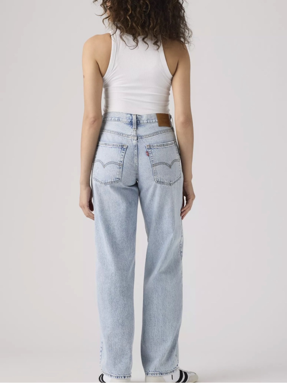 Levi's Baggy Dad Jeans - 34 inseam in Fan Flare - light wash